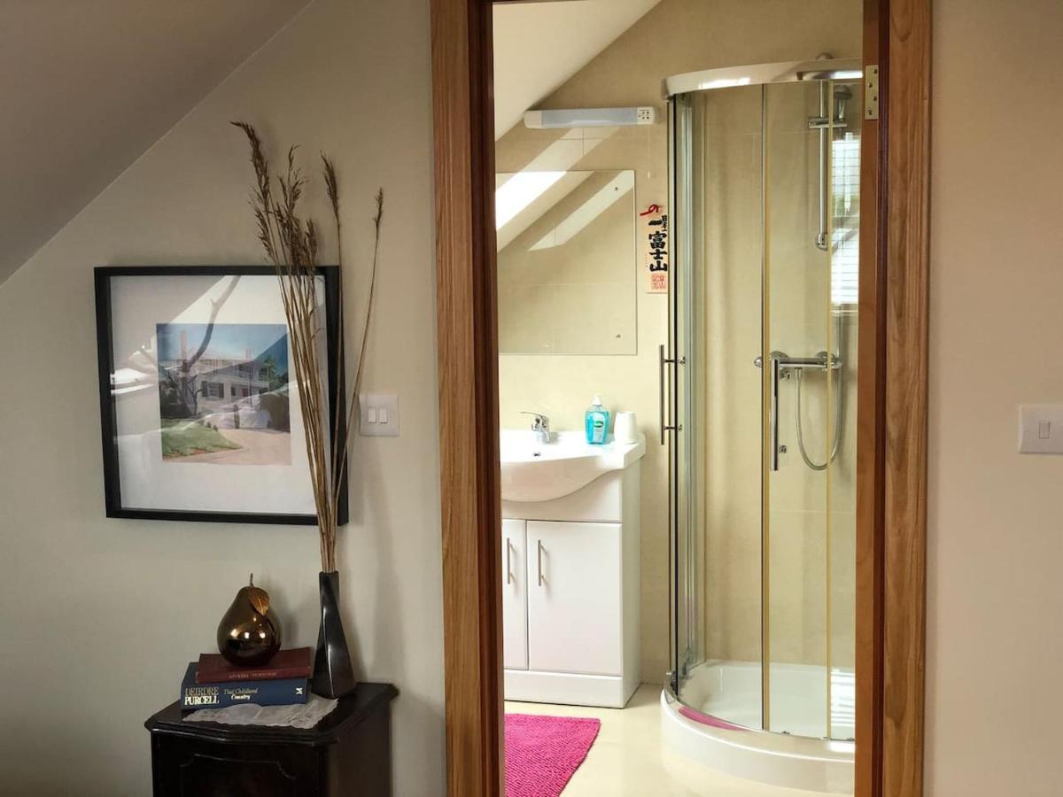 Connemara. 3 Bedroom, 8 Bed, Holiday Home Голуэй Экстерьер фото