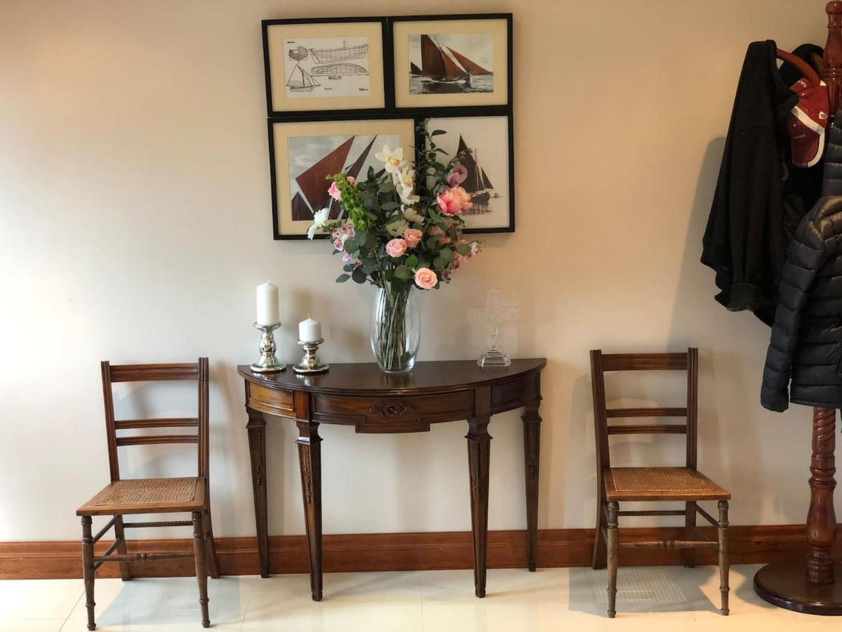 Connemara. 3 Bedroom, 8 Bed, Holiday Home Голуэй Экстерьер фото